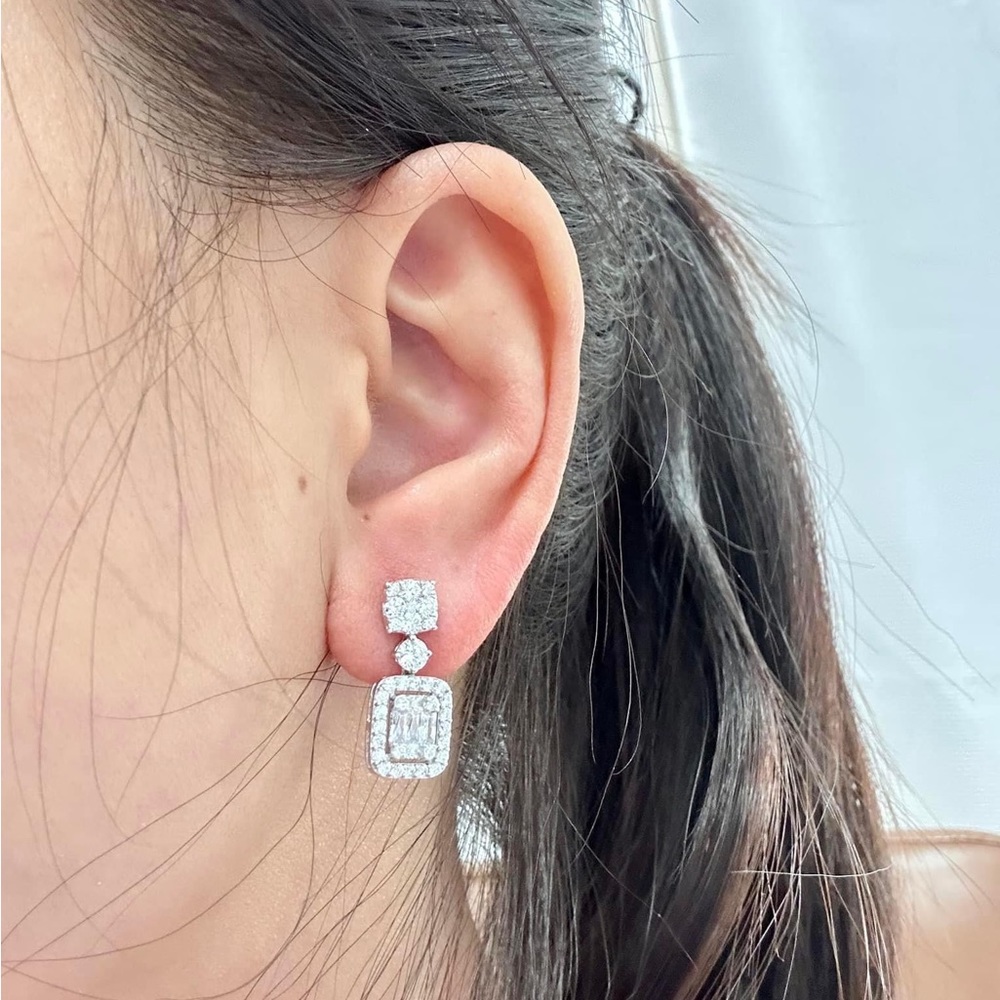 New earrings white gold 18k
